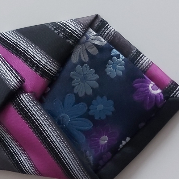 Montebello Italy 100% silk ties - Picture 8 of 8